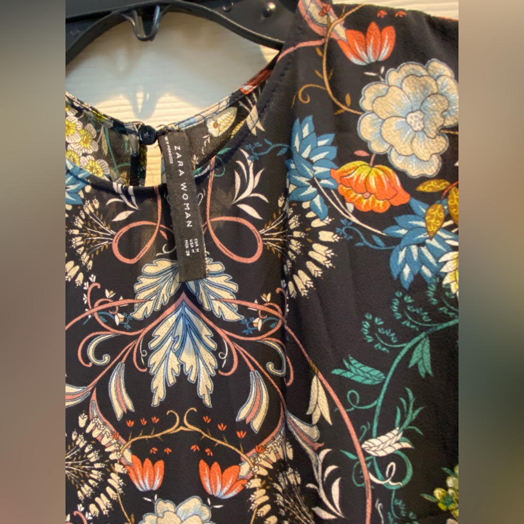 Zara Floral Dress Size M